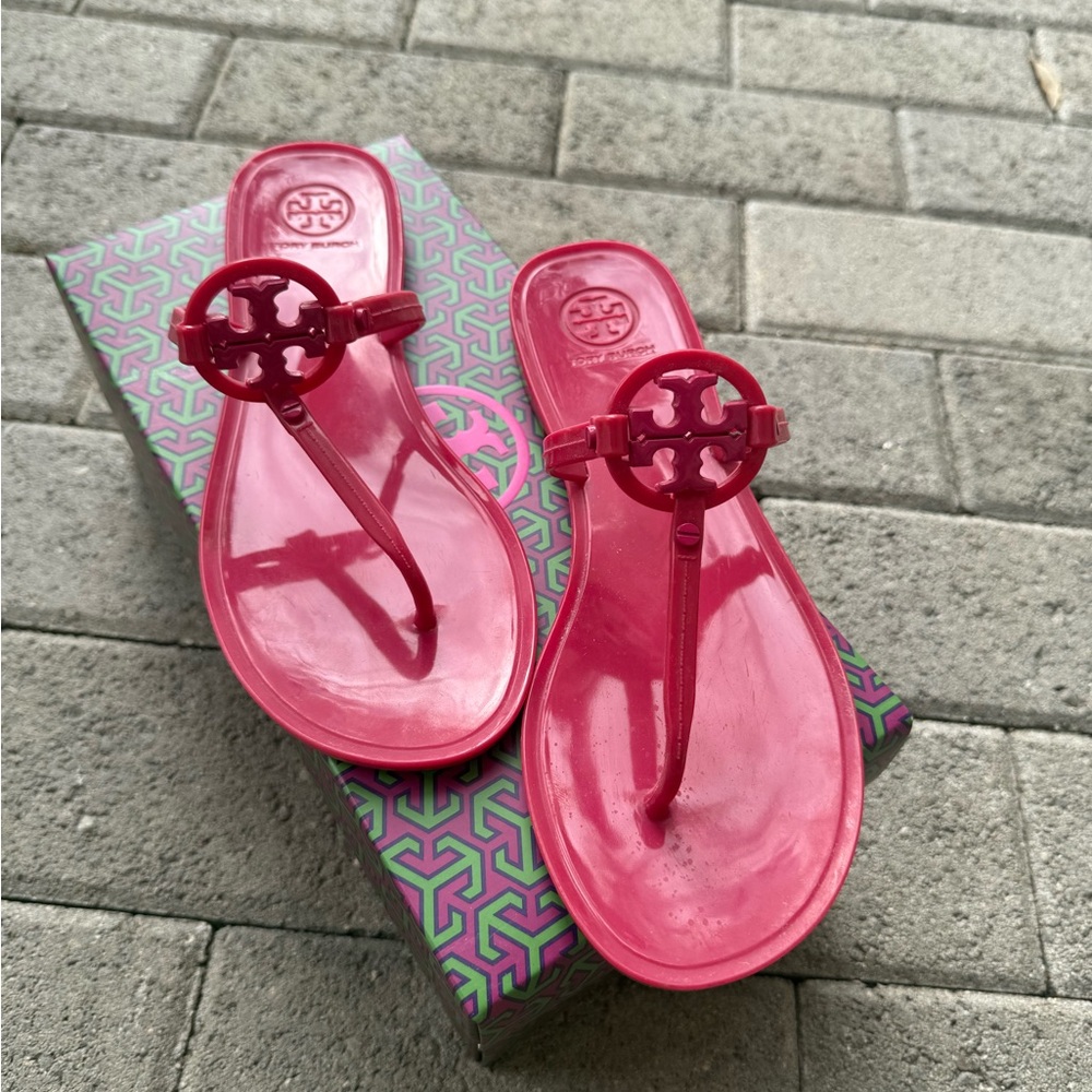 Tory Burch Vibrant Pink Sandals-Authentic